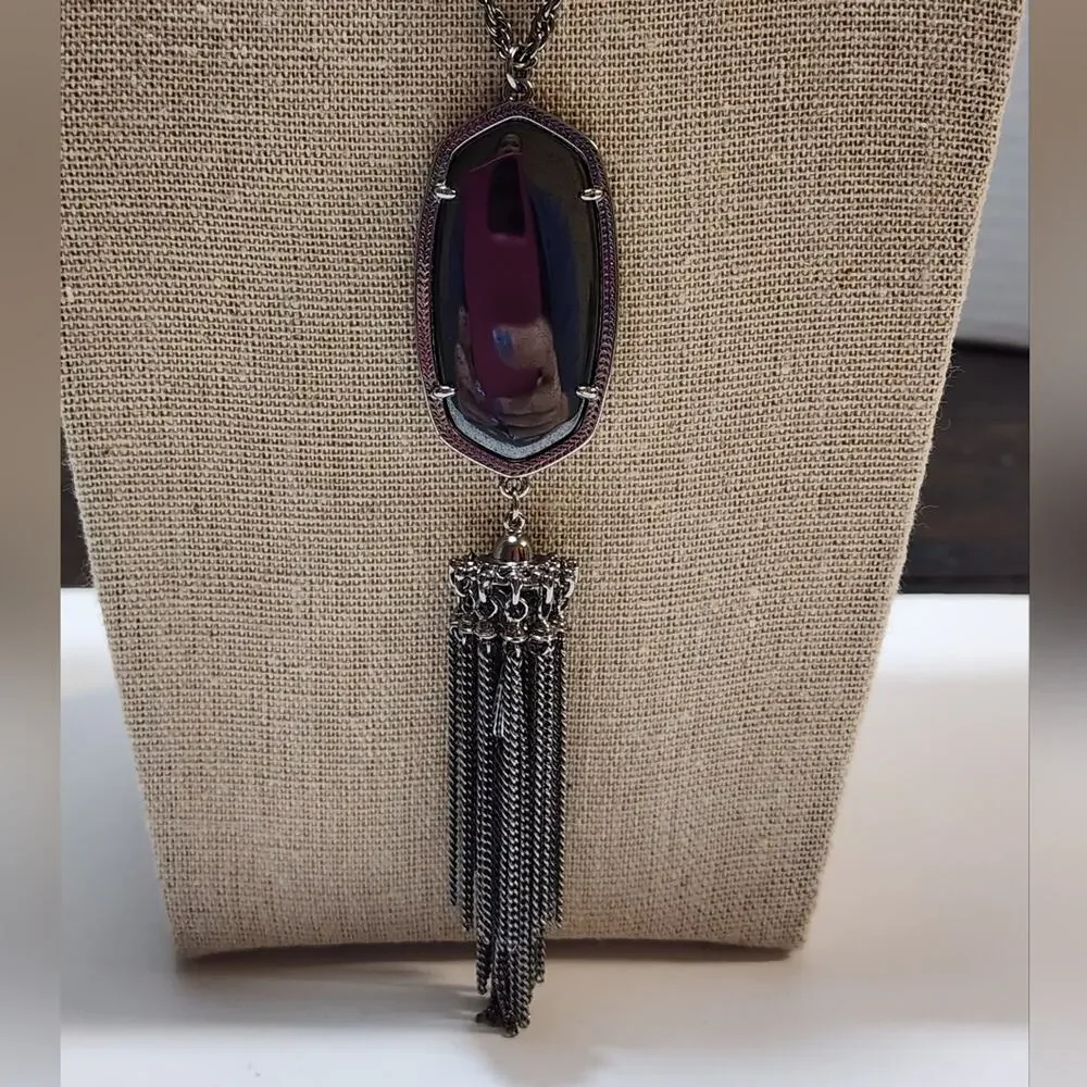 Kendra‎ scott gunmetal and black Rayne necklace